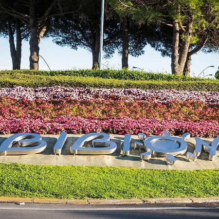 Apartman Seaside For 4 People In - Beahost