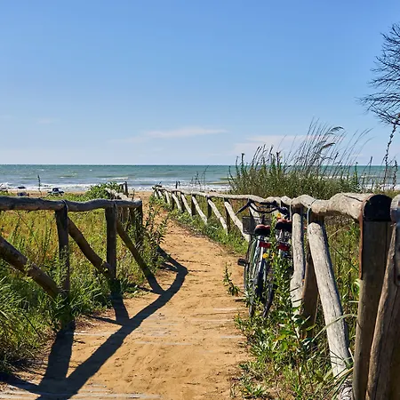 Seaside For 4 People In - Beahost *